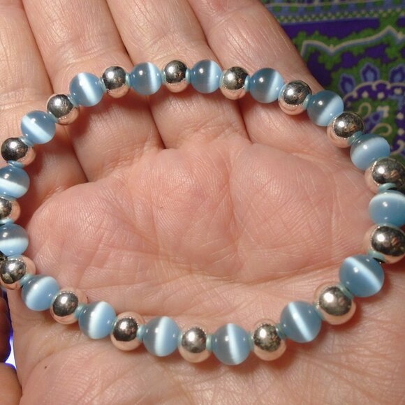 Blue Cats eye and 925 Sterling Silver beaded Bracelet - Picture 3 of 5
